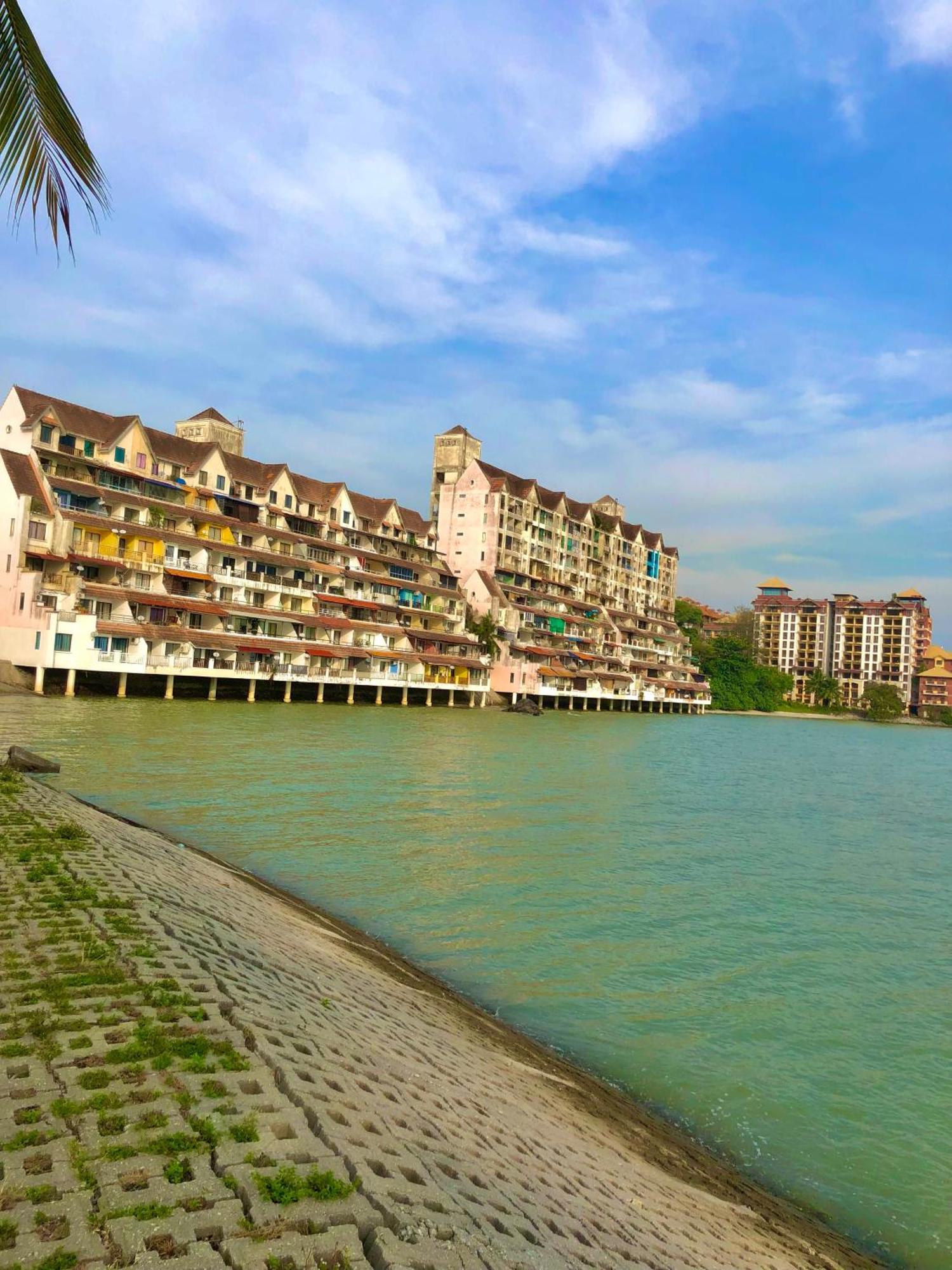 Pd Infront Seaview Porto Dickson Exterior foto